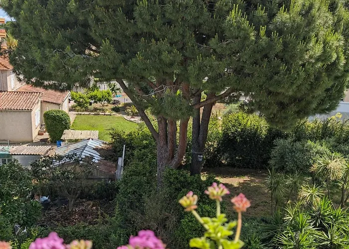 Calme Dernier Etage Apartment *